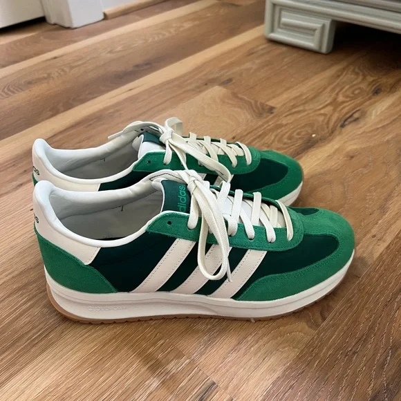 Adidas Green Sneakers - Picture 3 of 6